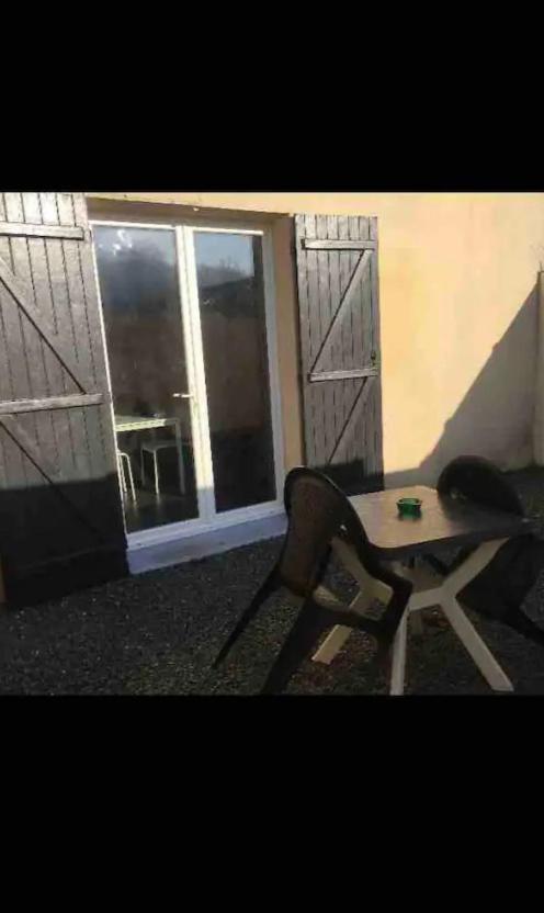 Studio Le Cosy Centre De Gaillon Exterior foto